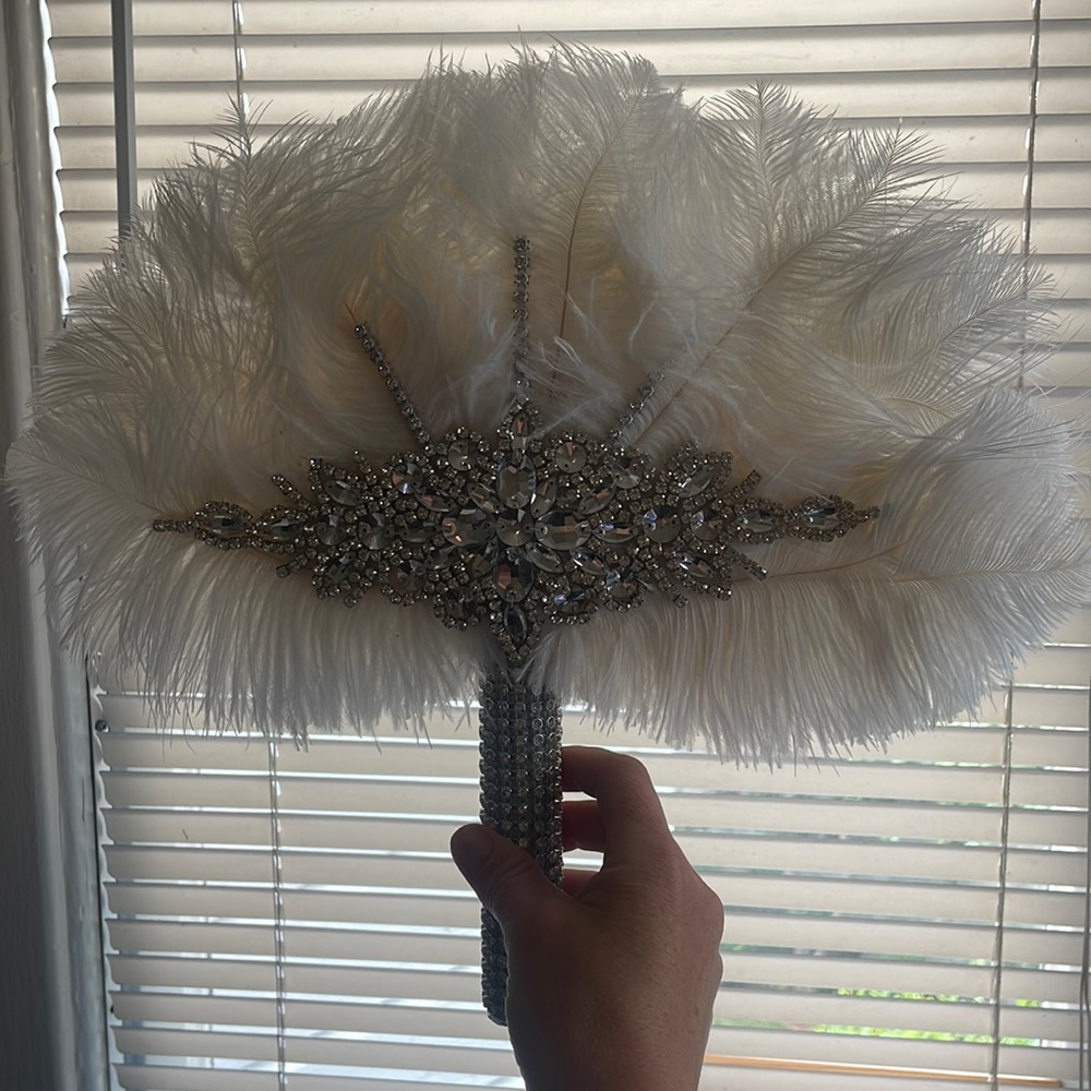 Vintage ostrich wedding fan